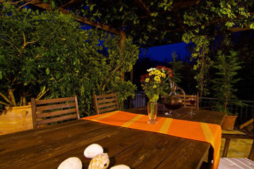 Lefkogia Farm Villa 5 Anemoi exterior dining table